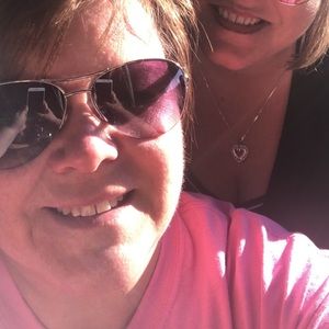 Meet your Posher, Gayla